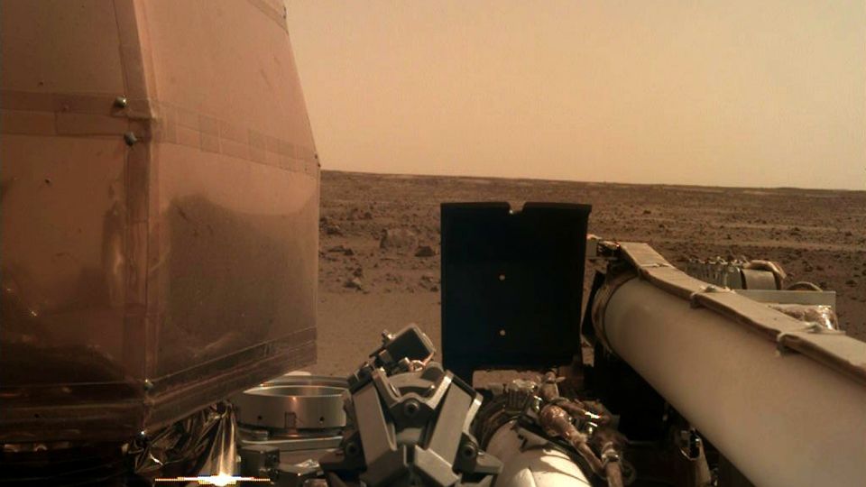 INSIGHT. Esta sonda de 993 millones de dólares deberá por cerca de dos años escuchar y escrutar el interior de Marte para intentar develar los misterios de su formación, hace miles de millones de años.
