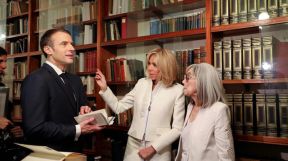Macron en la Fundación Borges con Kodama