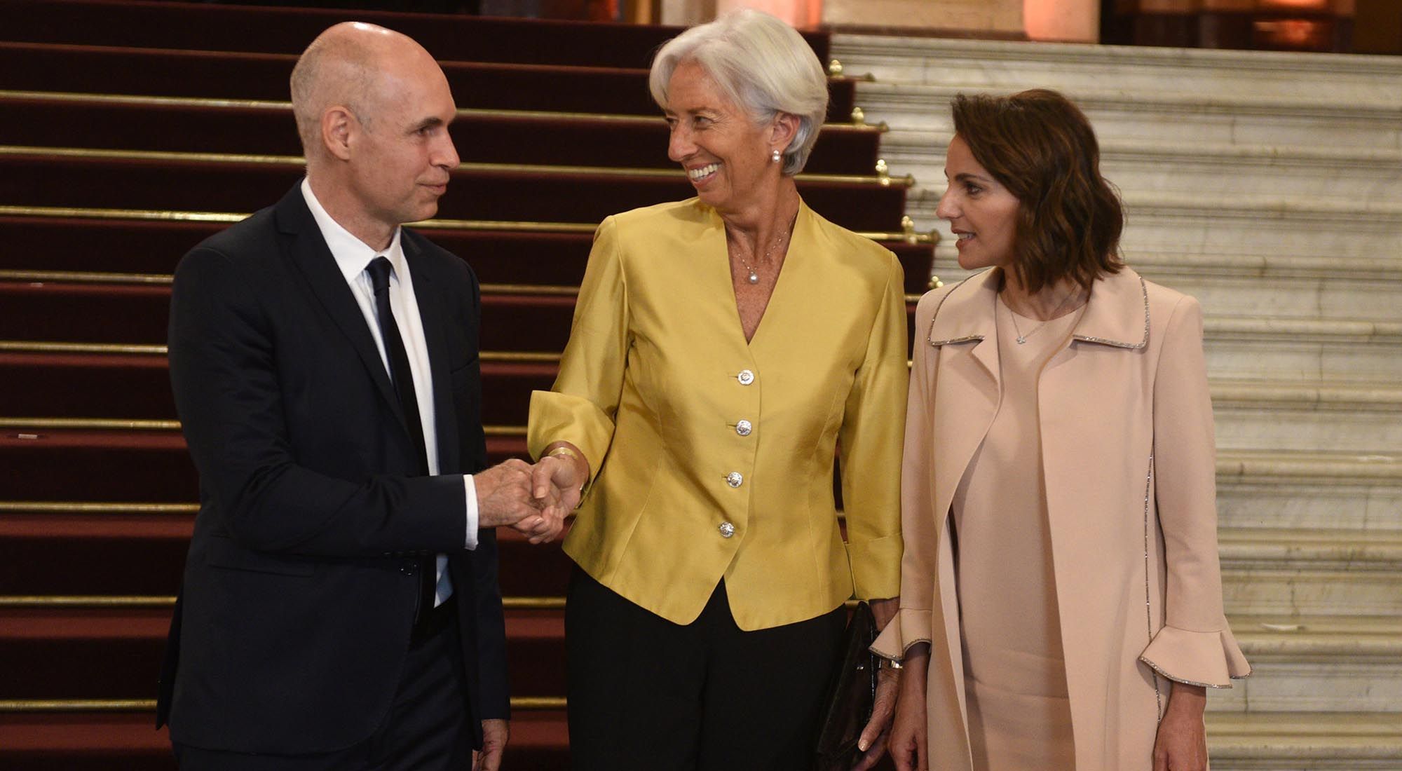 El jefe de gobierno porteño fue el encargado de recibir a la directora del FMI, Christine Lagarde.