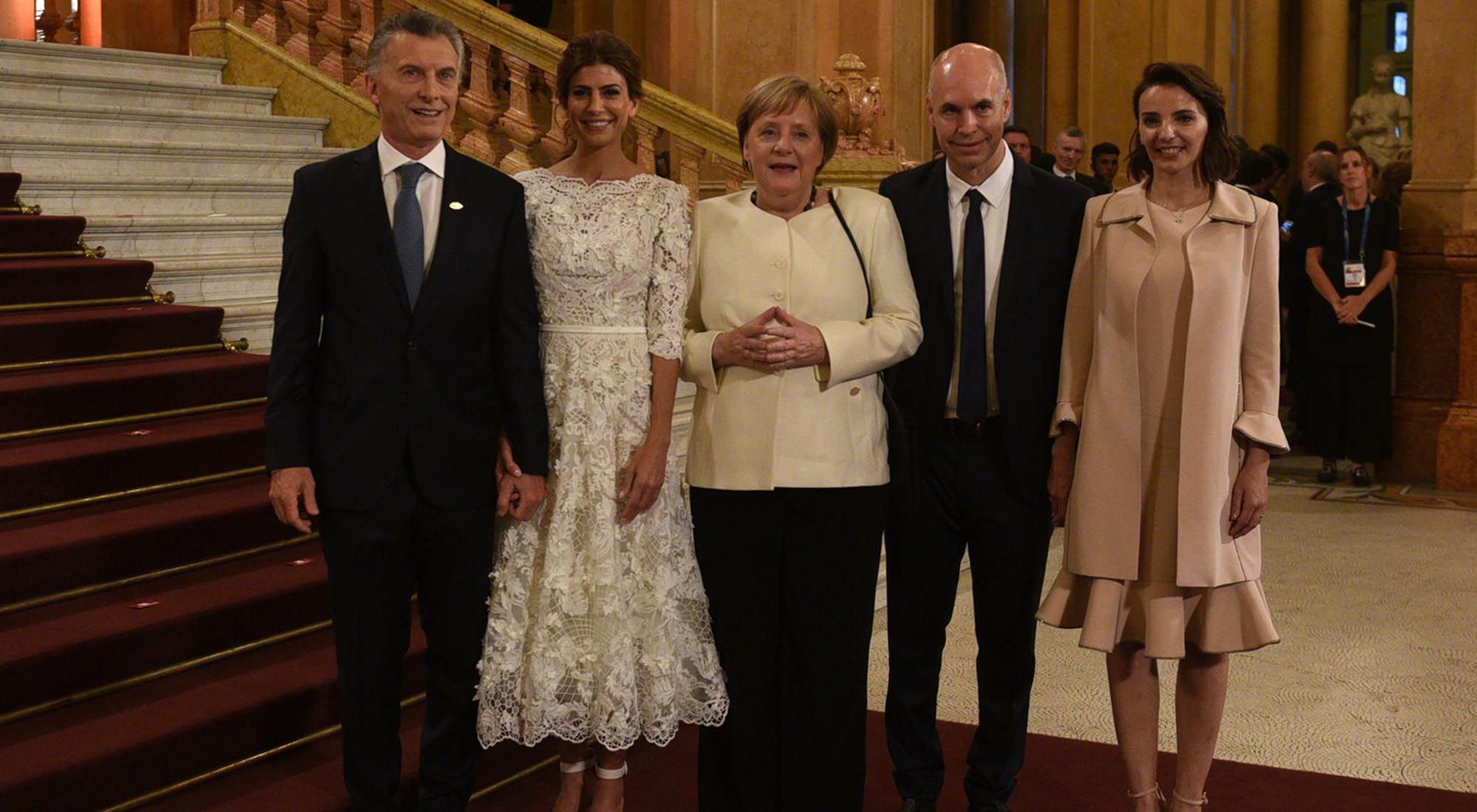 Mauricio Macri, Juliana Awada, Angela Merkel, Horacio Rodríguez Larreta y Bárbara Diez.