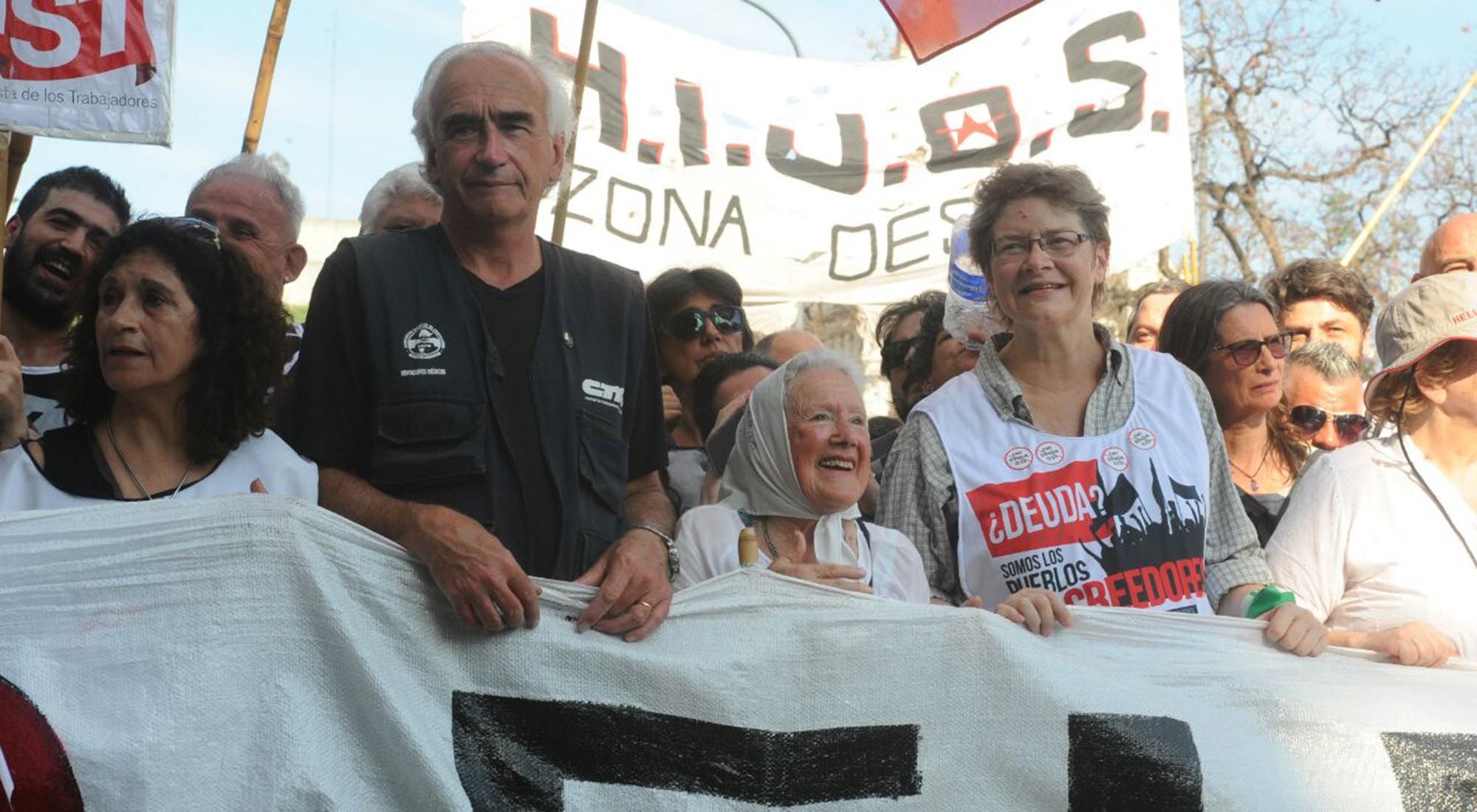 Marcha anti G20. Distintas agrupaciones políticas y sociales manifestaron en Buenos Aires.