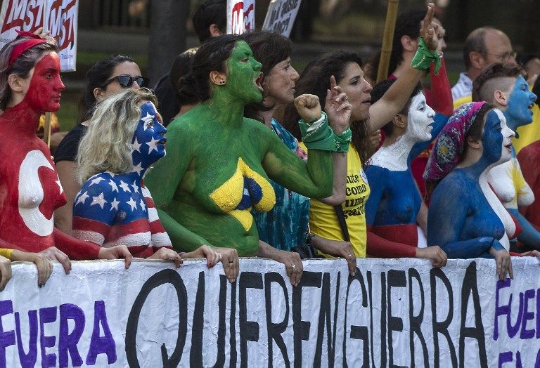 En el marco de un férreo operativo de seguridad que restringió hoy los accesos al centro de la Capital Federal, la izquierda se adueñó del papel protagónico de una marcha crítica al G-20 que si bien fue relevante, no alcanzó la magnitud de otras movilizaciones de la oposición.