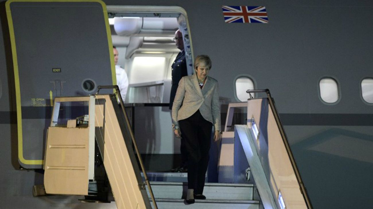 Theresa May a su llegada a la Argentina.