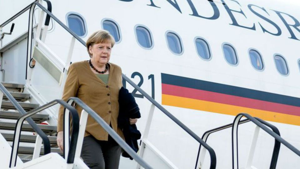 La presidenta debió aterrizar de emergencia en Colonia.