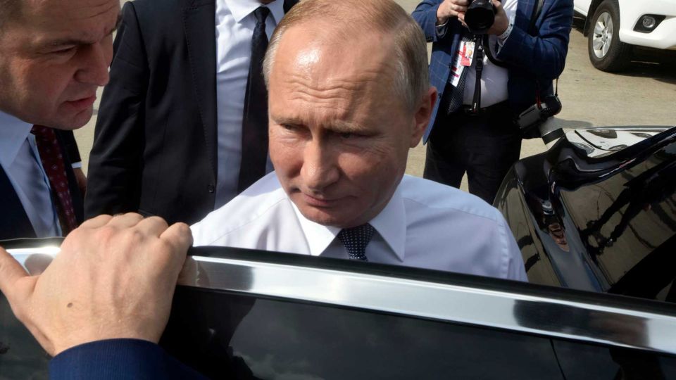 El presidente de Rusia, Vladimir Putin llega al país para participar del G20