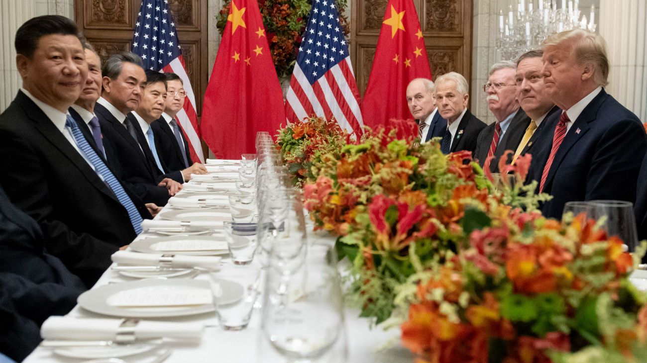 Xi Jinping y Donald Trump, frente a frente en una reunión que atrae la atención del mundo.