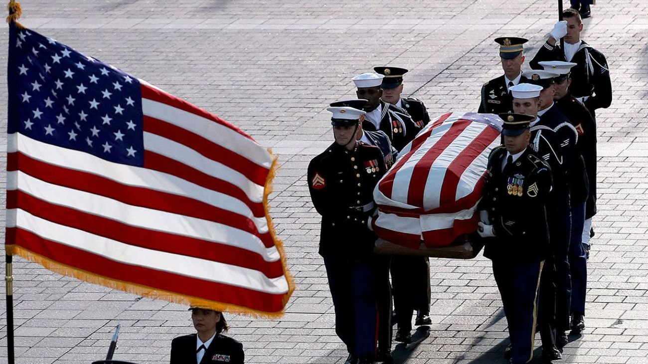 La Catedral Nacional de Washington fue el escenario del funeral religioso en honor al que fuera presidente de EE.UU. entre 1918 y 1993.