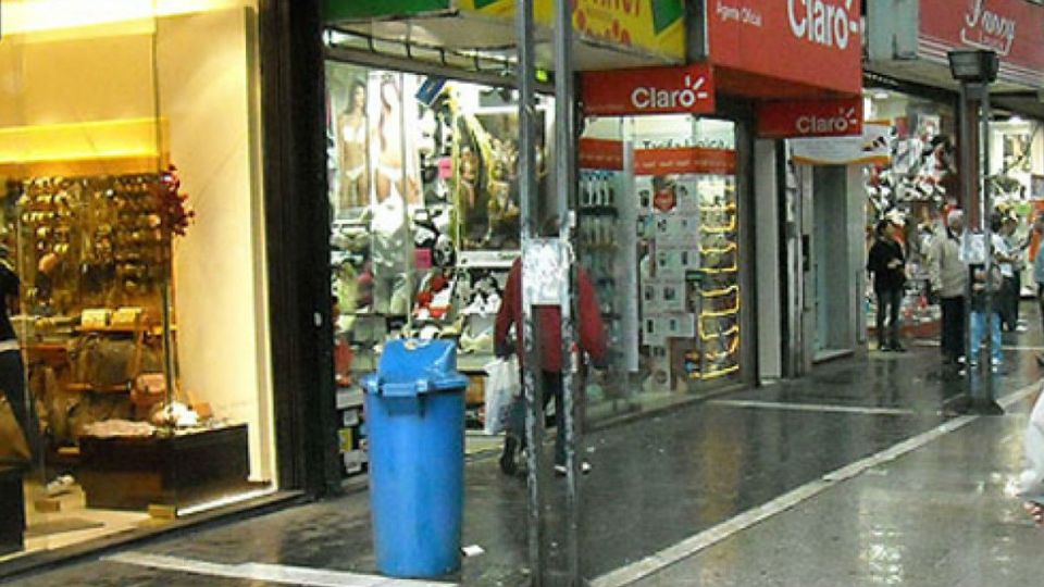 Crece el empleo en Comercios y Servicios