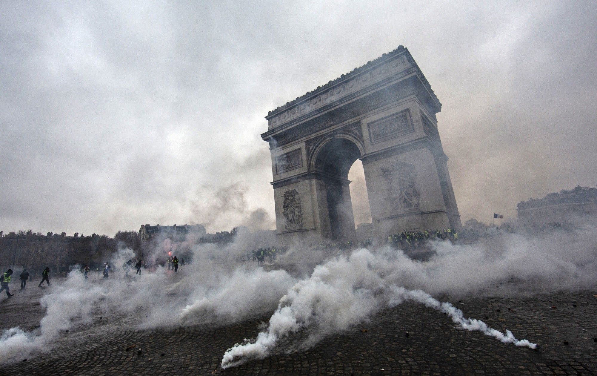 France's 'Yellow Vest' Protesters Return to Champs-Elysees