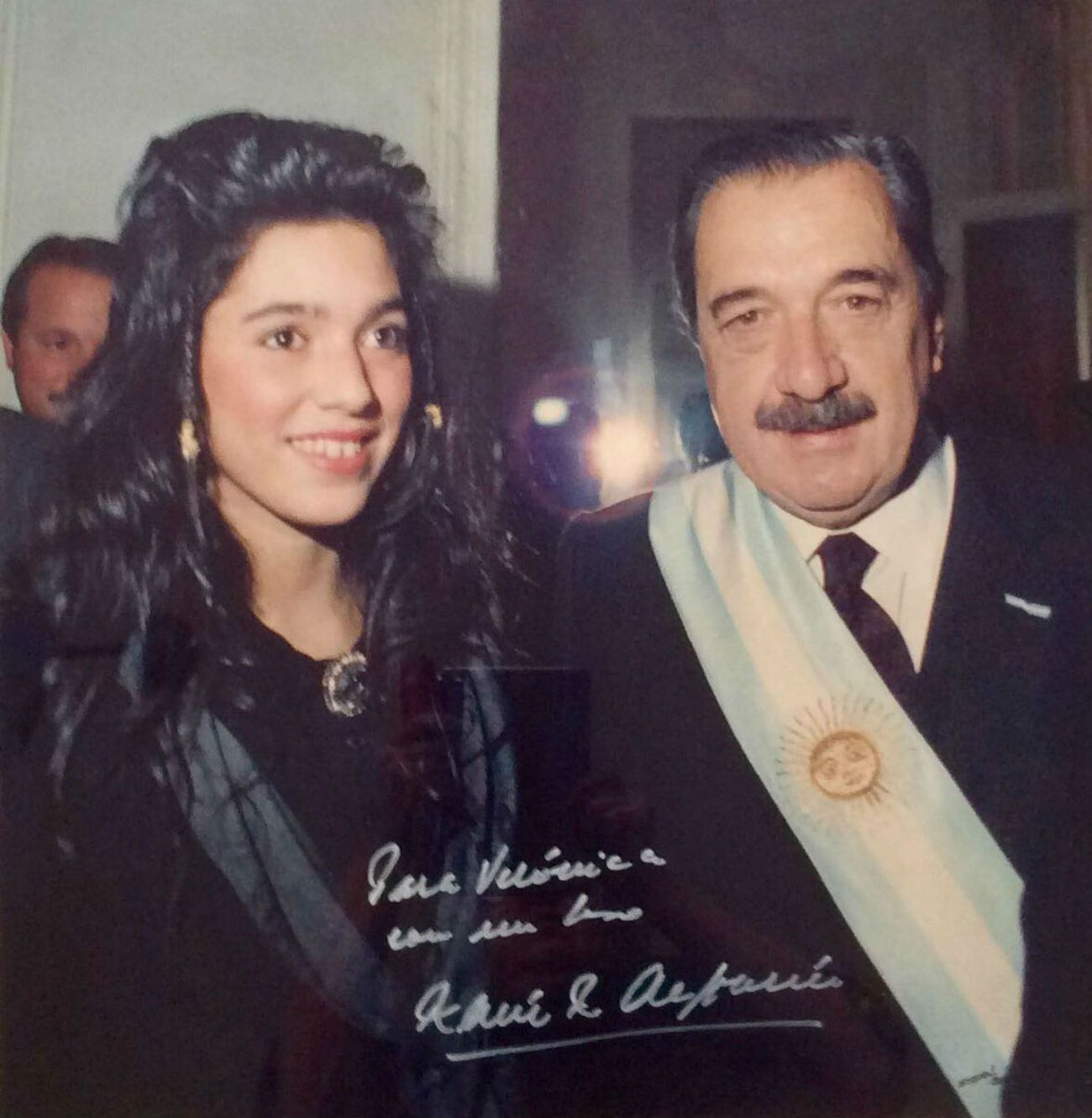 Verónica y el Presidente. La foto de un encuentro inesperado.