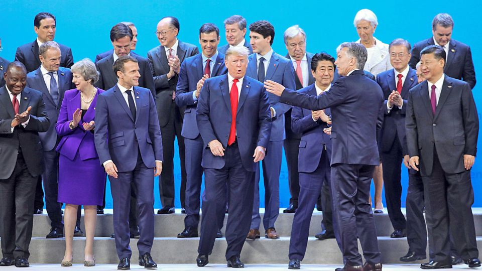 Mujeres en el G20. Con la ausencia de Merkel en la foto oficial, la presencia femenina se reduce a May y Lagarde.