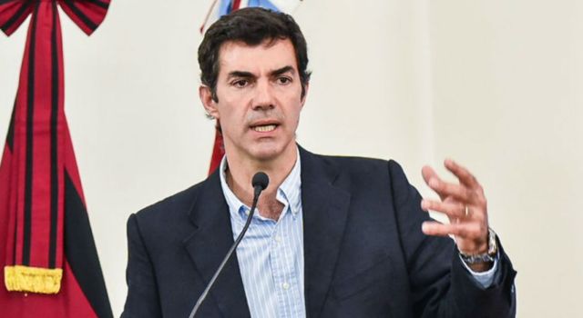 El gobernador de Salta, Juan Manuel Urtubey, se refirió al caso de los alumnos expulsados en una escuela de esa provincia, por defender a un compañero gay.