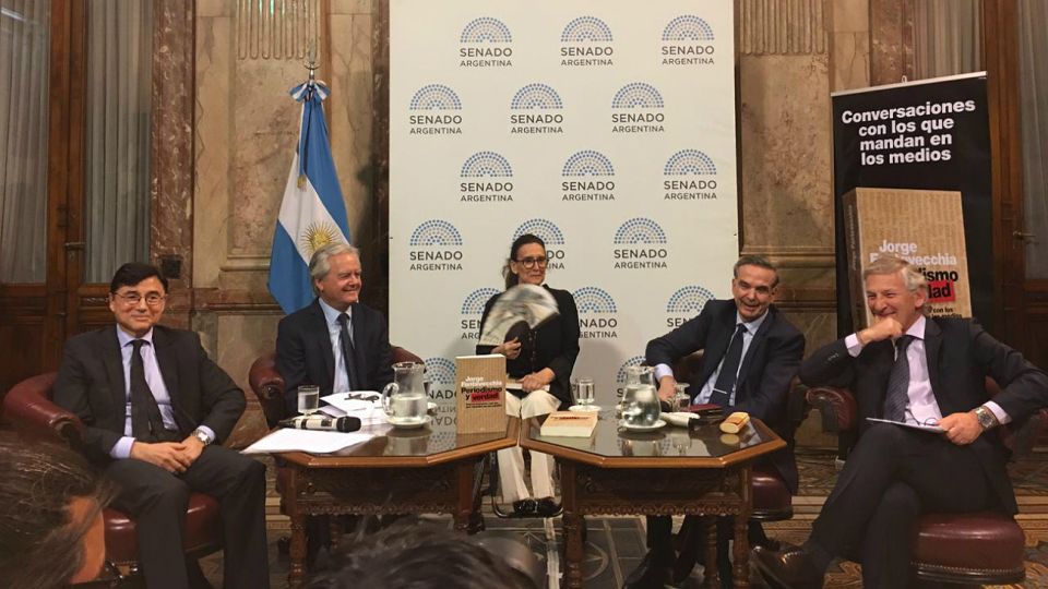 Fontevecchia durante la encuentro dedicado a analizar el periodismo en la democracia.