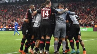 atletico_paranense_1213