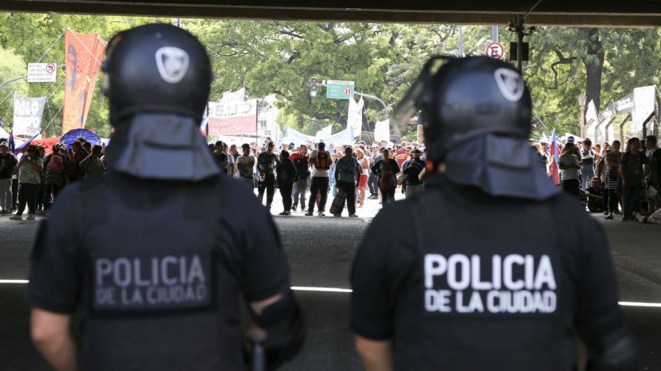 policia de la ciudad 16201812
