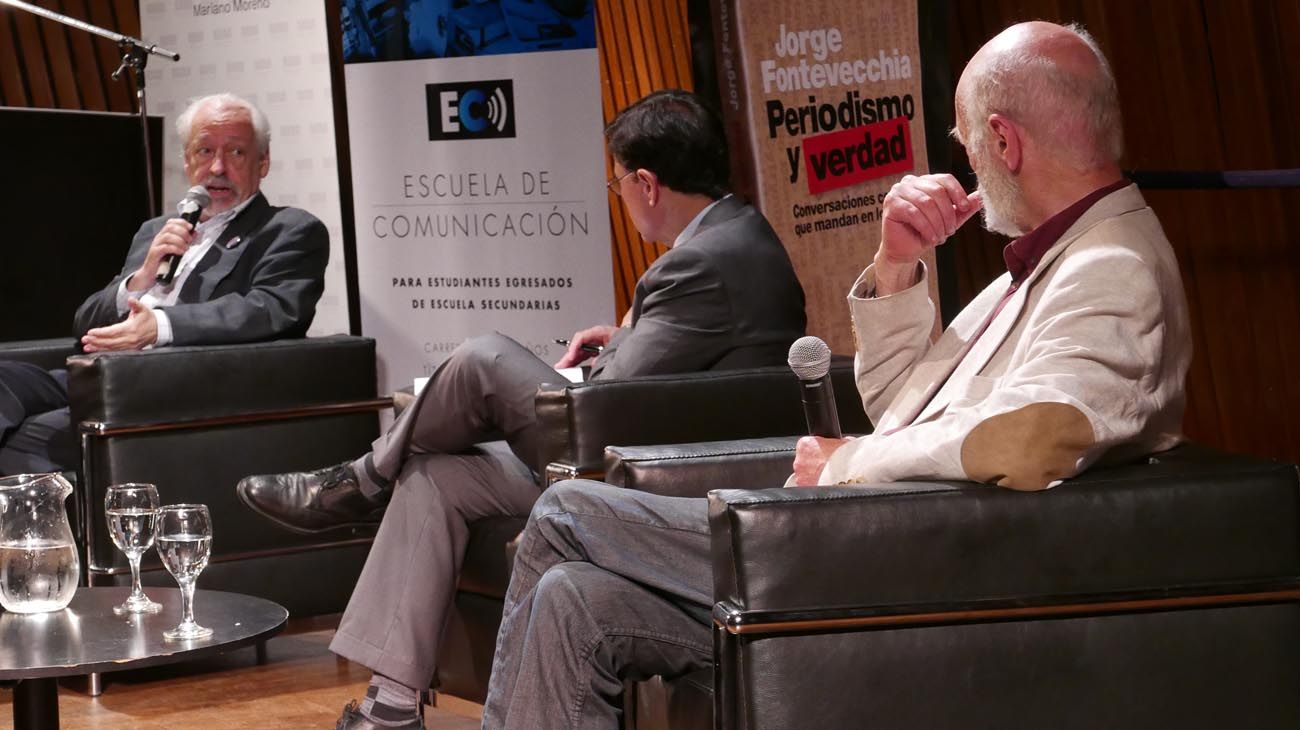 En la sala Jorge Luís Borges de la biblioteca Nacional Mariano Moreno, Jorge Fontevecchia entrevistó a James Neilson y Horacio Verbitsky en el marco de la presentación de su nuevo libro 