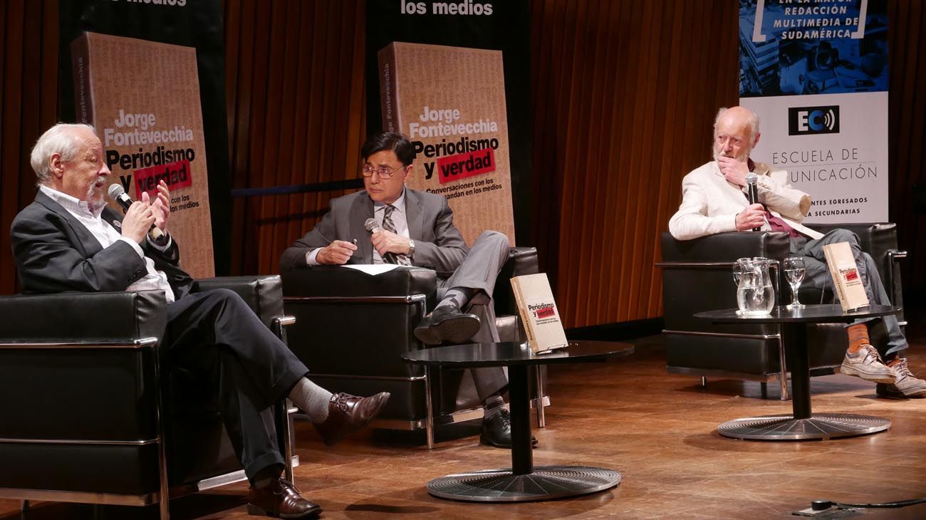 En la sala Jorge Luís Borges de la biblioteca Nacional Mariano Moreno, Jorge Fontevecchia entrevistó a James Neilson y Horacio Verbitsky en el marco de la presentación de su nuevo libro 