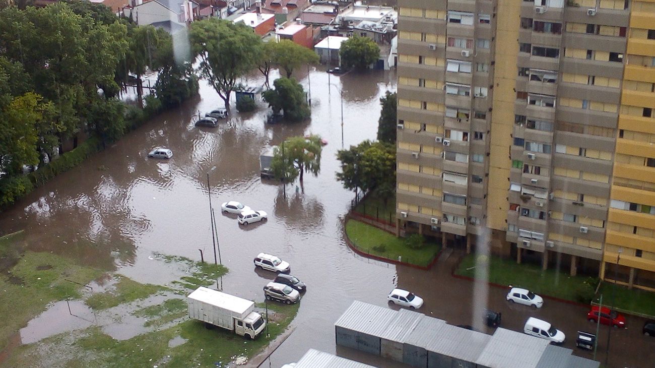 Diluvió en Buenos Aires y hubo anegamiento de calles.