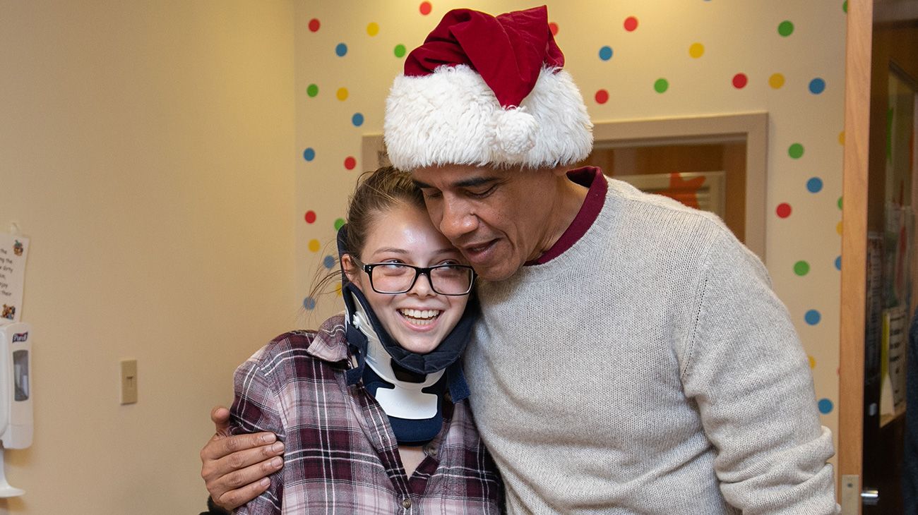 Obama tuvo tiempo para estar en contacto con los pacientes.