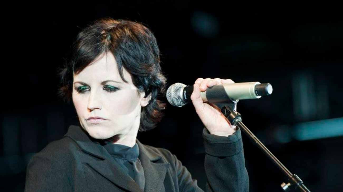 Dolores O’Riordan (6/20/1971-15/01/2018).