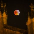 france-eclipse-moon