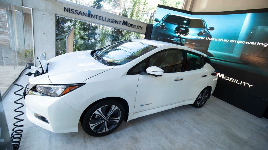 nissan-leaf