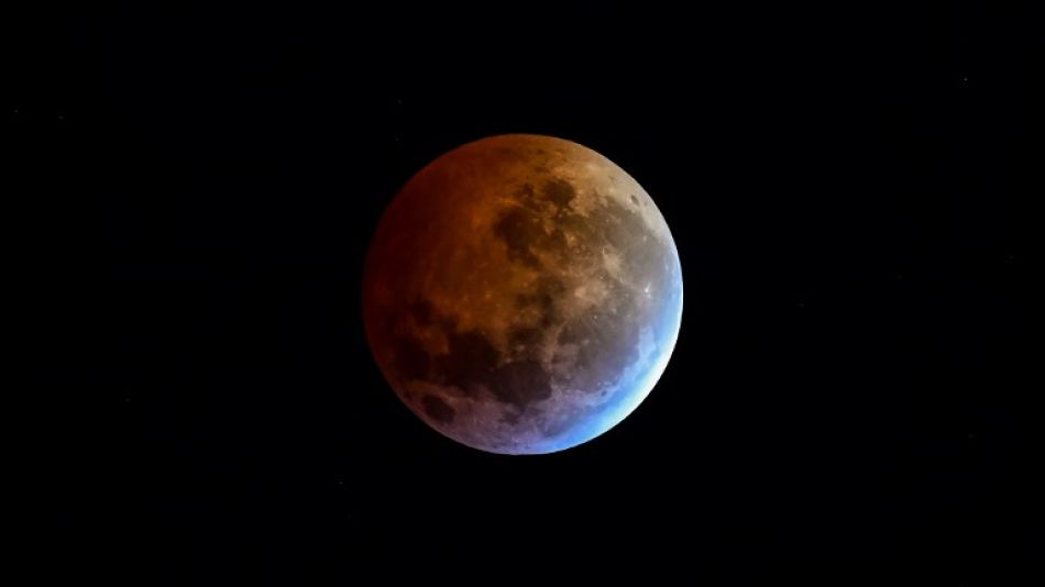 argentina-eclipse-moon