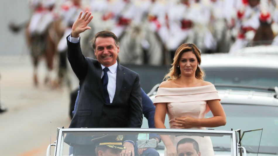 asunsion de bolsonaro en fotos