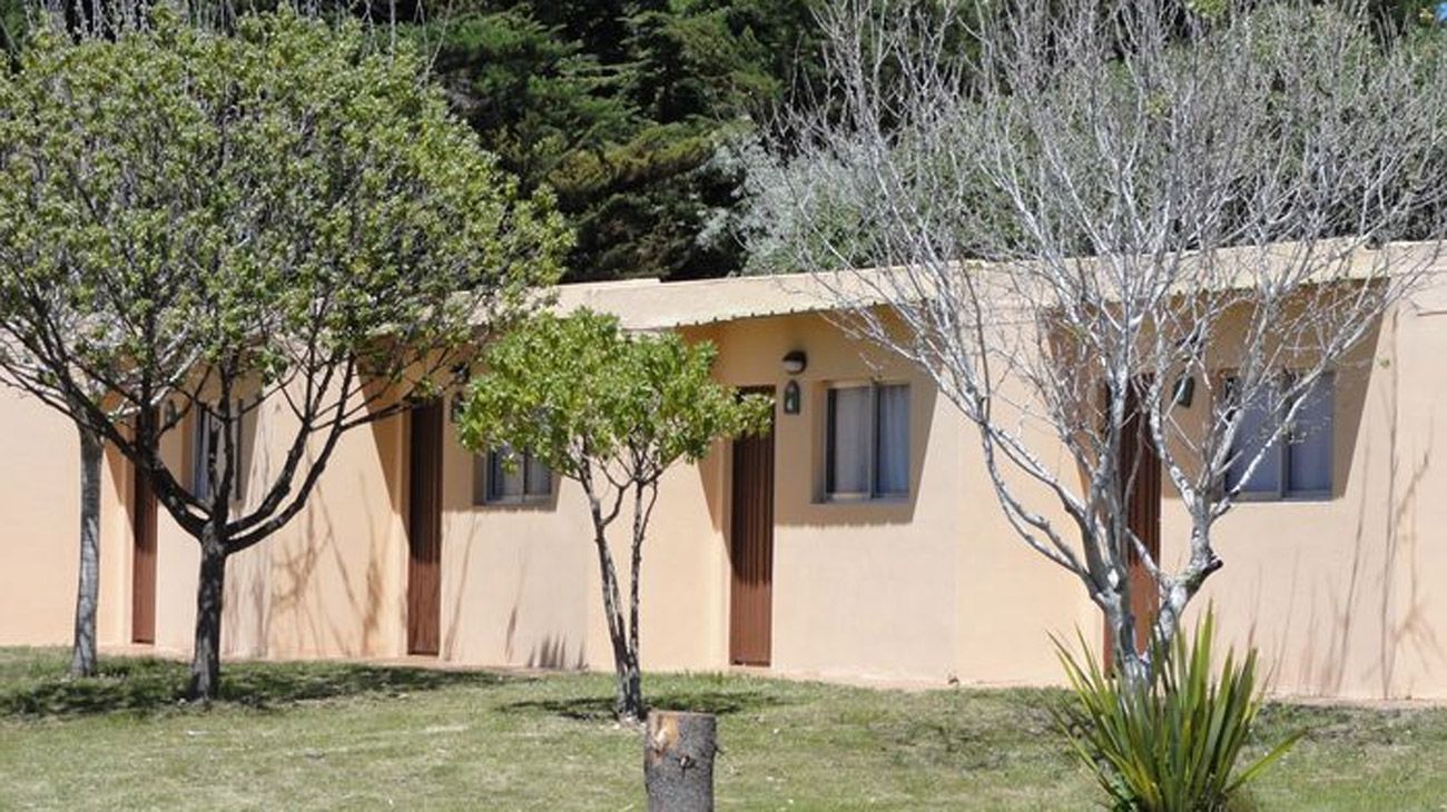 El camping El Durazno es un tradicional espacio de albergue turístico de Miramar. 