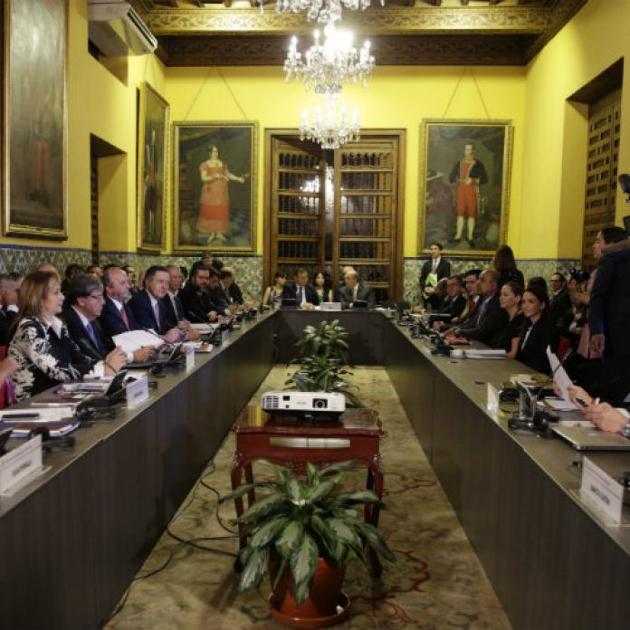 Buenos Aires Times Lima Group Urges Maduro To Cede Power