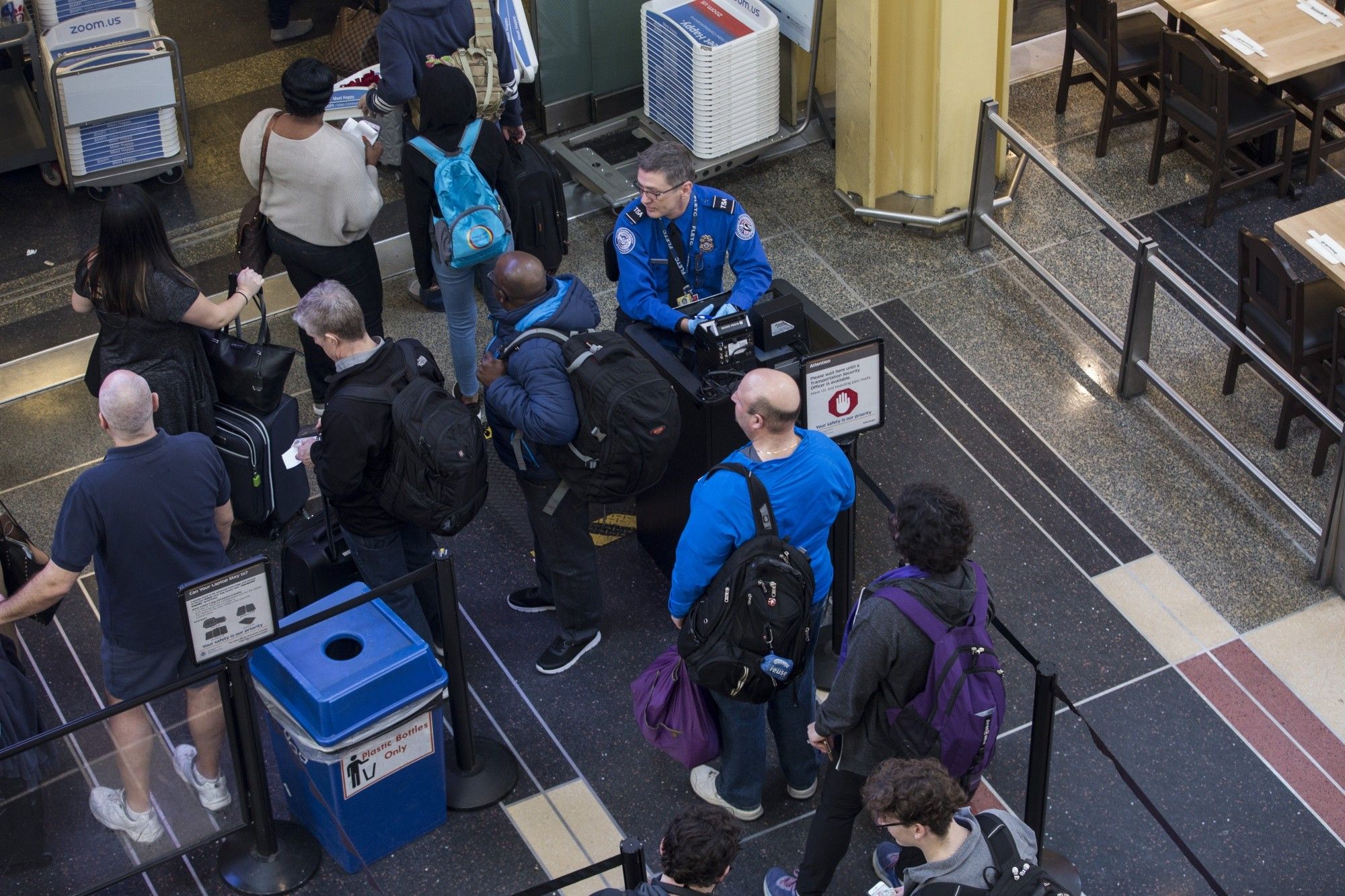 TSA Workers At Reagan Airport As Government Shutdown Enters Third Day