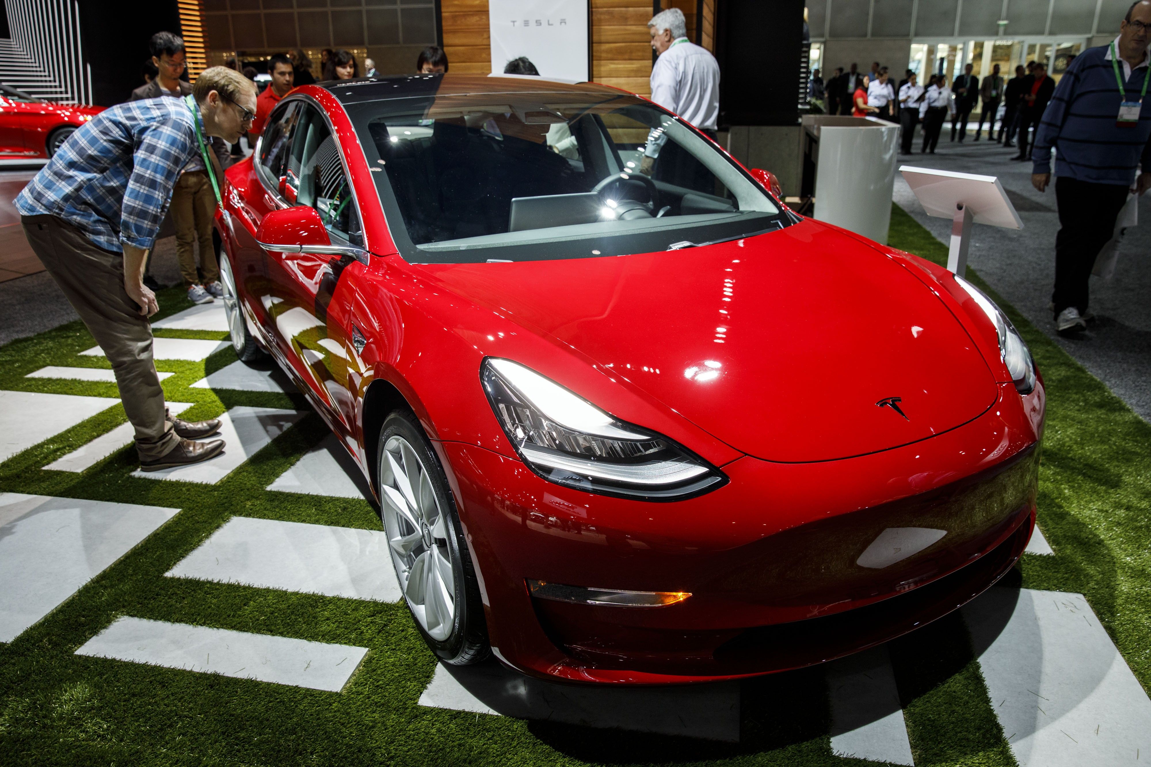Tesla Is Said to Be Close to Model 3 Approval for Europe Sales