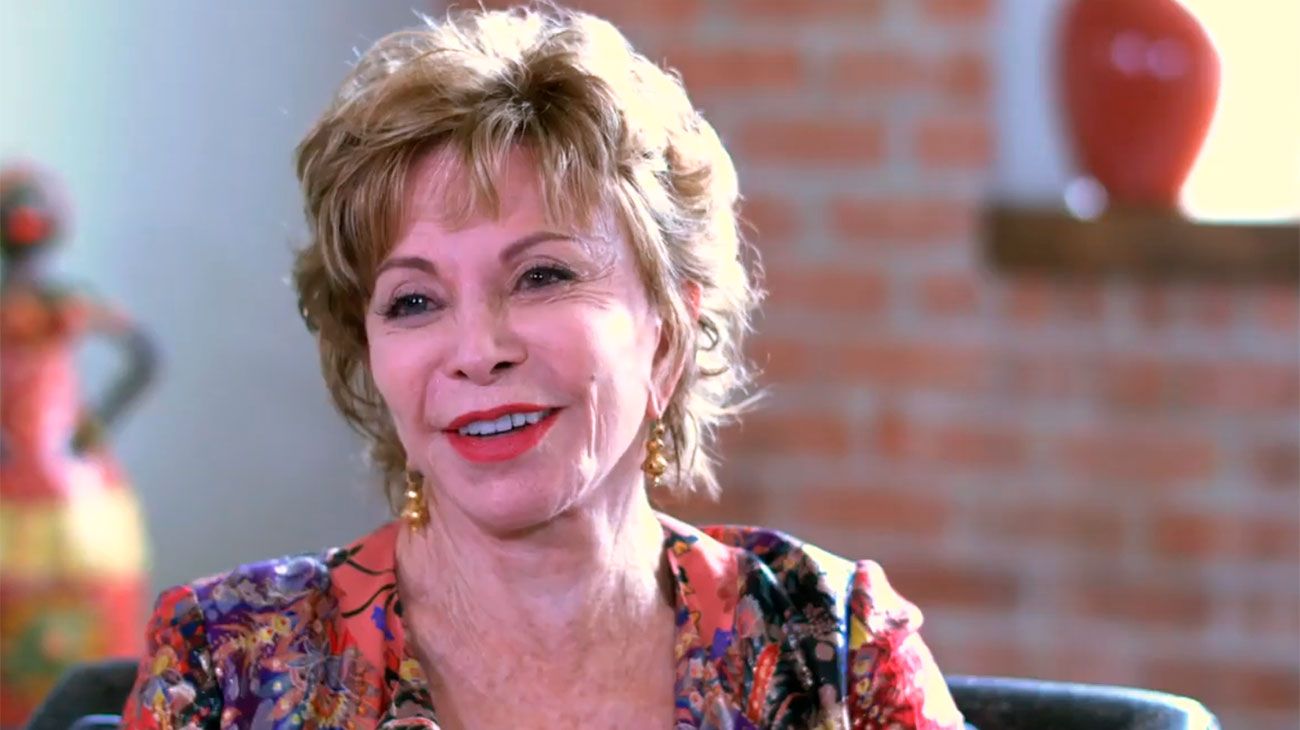 Durante una entrevista, la escritora chilena Isabel Allende habló sobre uno de los momentos más difíciles de su vida.