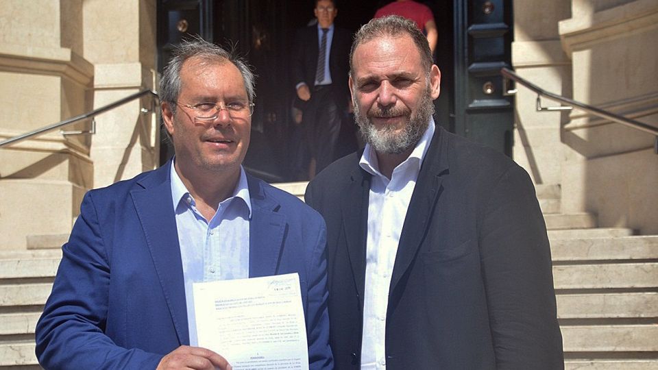 El presidente de la UCR de La Rioja, Héctor Olivares, y el interventor del PRO La Rioja, Marcelo Wechsler.