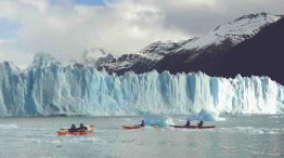 Cómo es remar junto al Perito Moreno