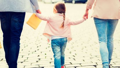 Cómo funciona el sistema de adopción en Argentina.