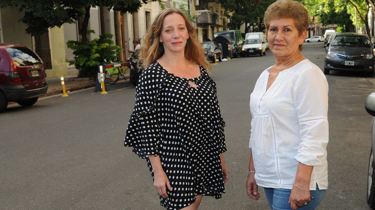 Vecinos participan del FIBA