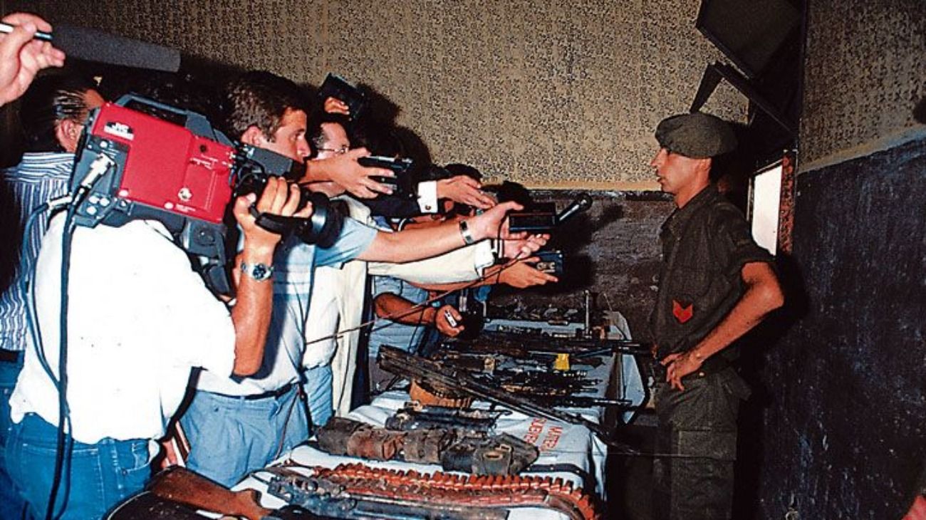 Los militares atacaron sin piedad a quienes tomaron el regimiento. 