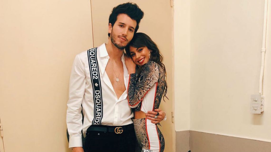 Los cantantes encendieron el rumor nuevamente.