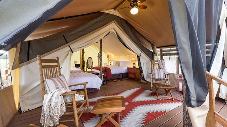 Glamping. Westgate River Ranch, Florida, Estados Unidos 26012019.