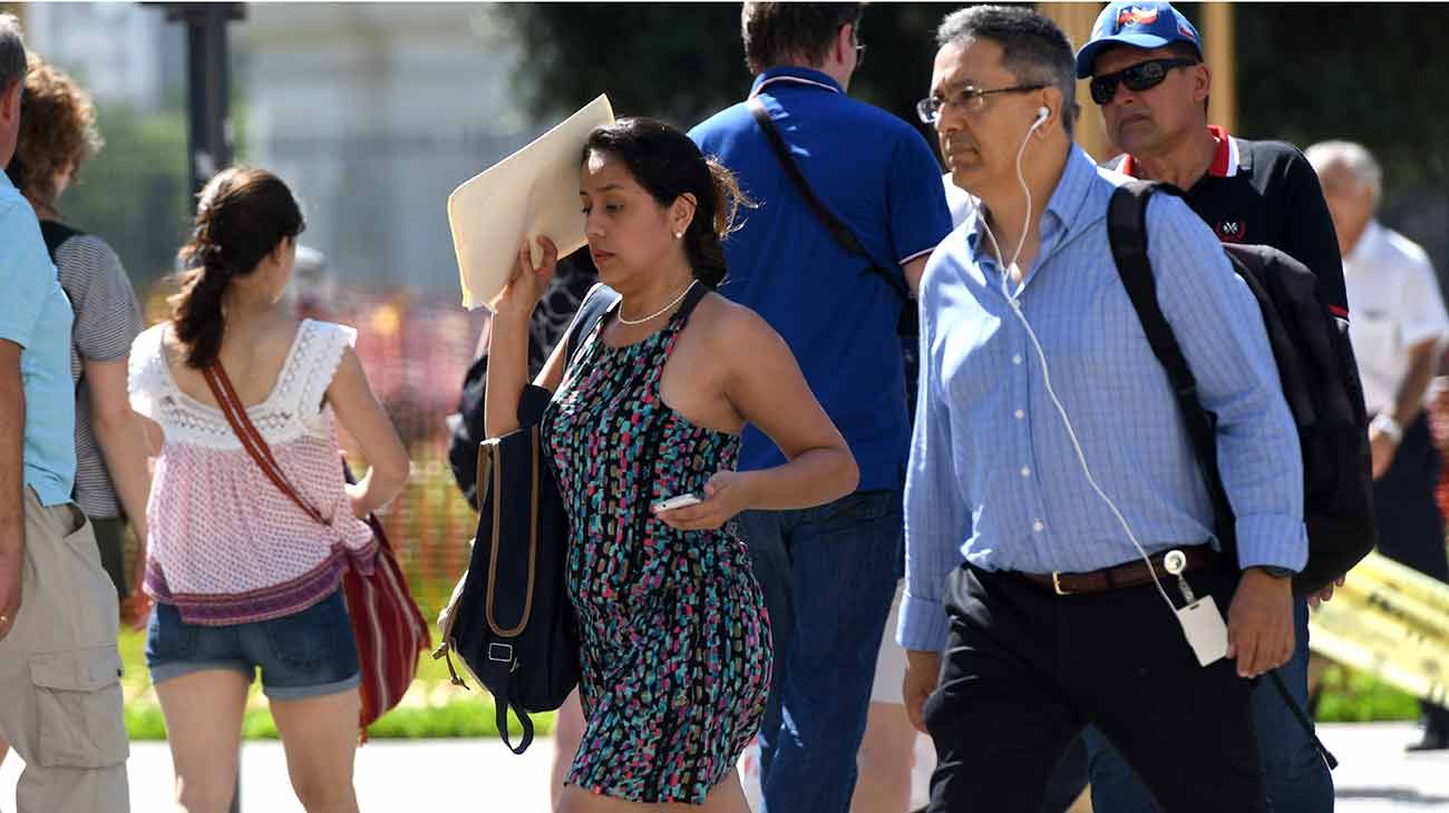 El Servicio Meteorológico Nacional (SMN) emitió una “alerta naranja” para la ciudad de Buenos Aires y alrededores.