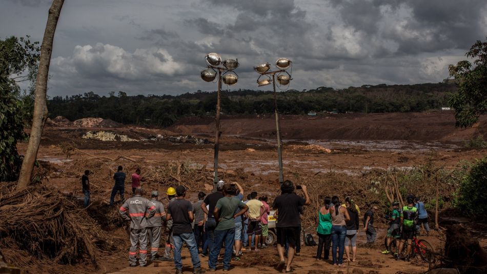 Vale Dam Break Leaves 200 Missing In Brazil 