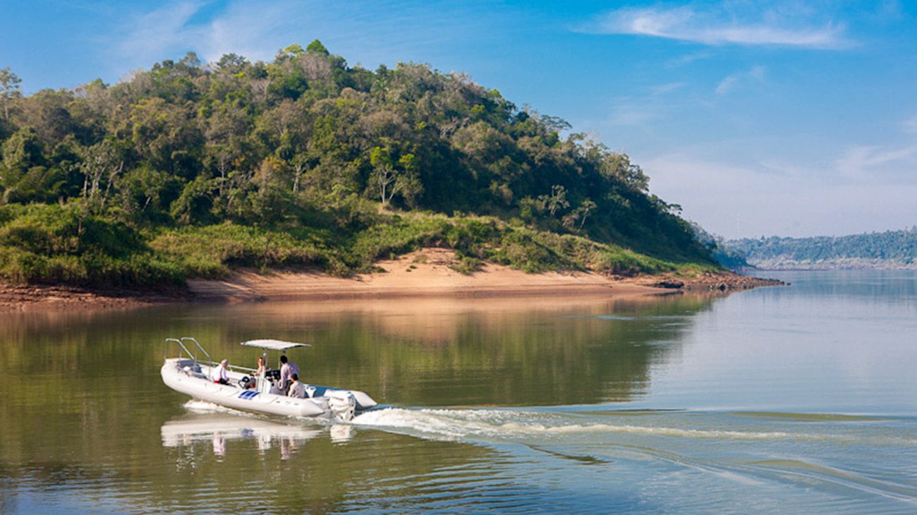  Pensado para parejas, grupos de amigos o equipos corporativos, está diseñado para vivir una experiencia autóctona en donde se podrán descubrir secretos y leyendas de la zona. 