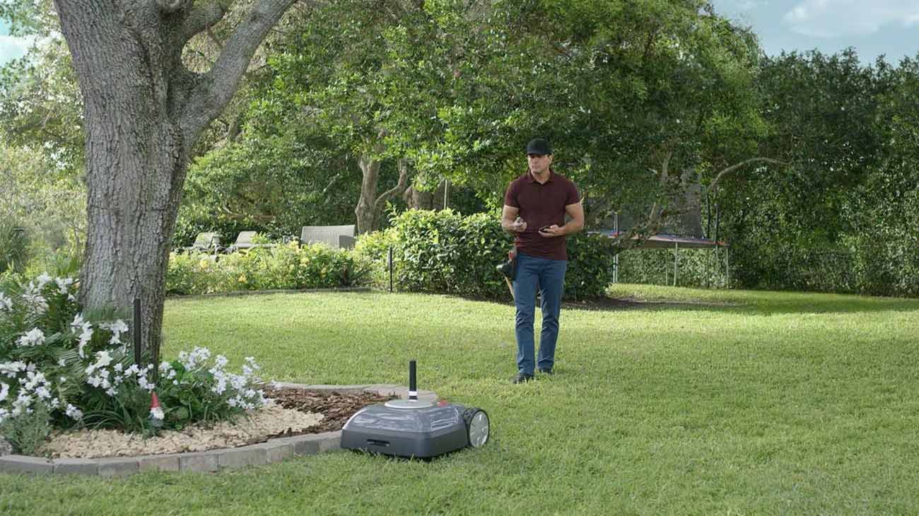 Irobot Terra el robot que te corta el pasto.