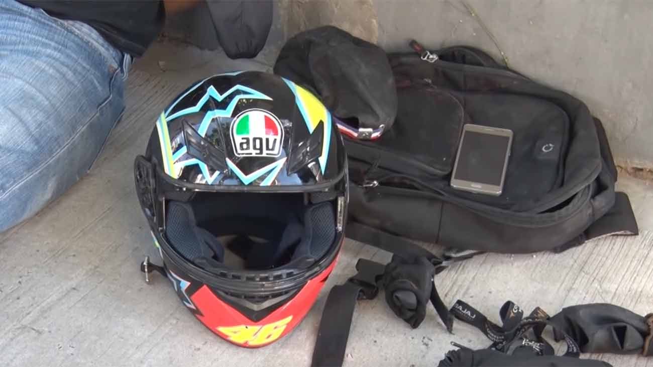  El hecho ocurrió el 22 de enero cuando una chica de 18 años estaba por cruzar la calle en avenida La Plata al 100, en Caballito, con su celular iPhone 7 en la mano. De repente, el motochorro le arrancó el teléfono y escapó. Sin embargo, tras una persecución, fue detenido.   