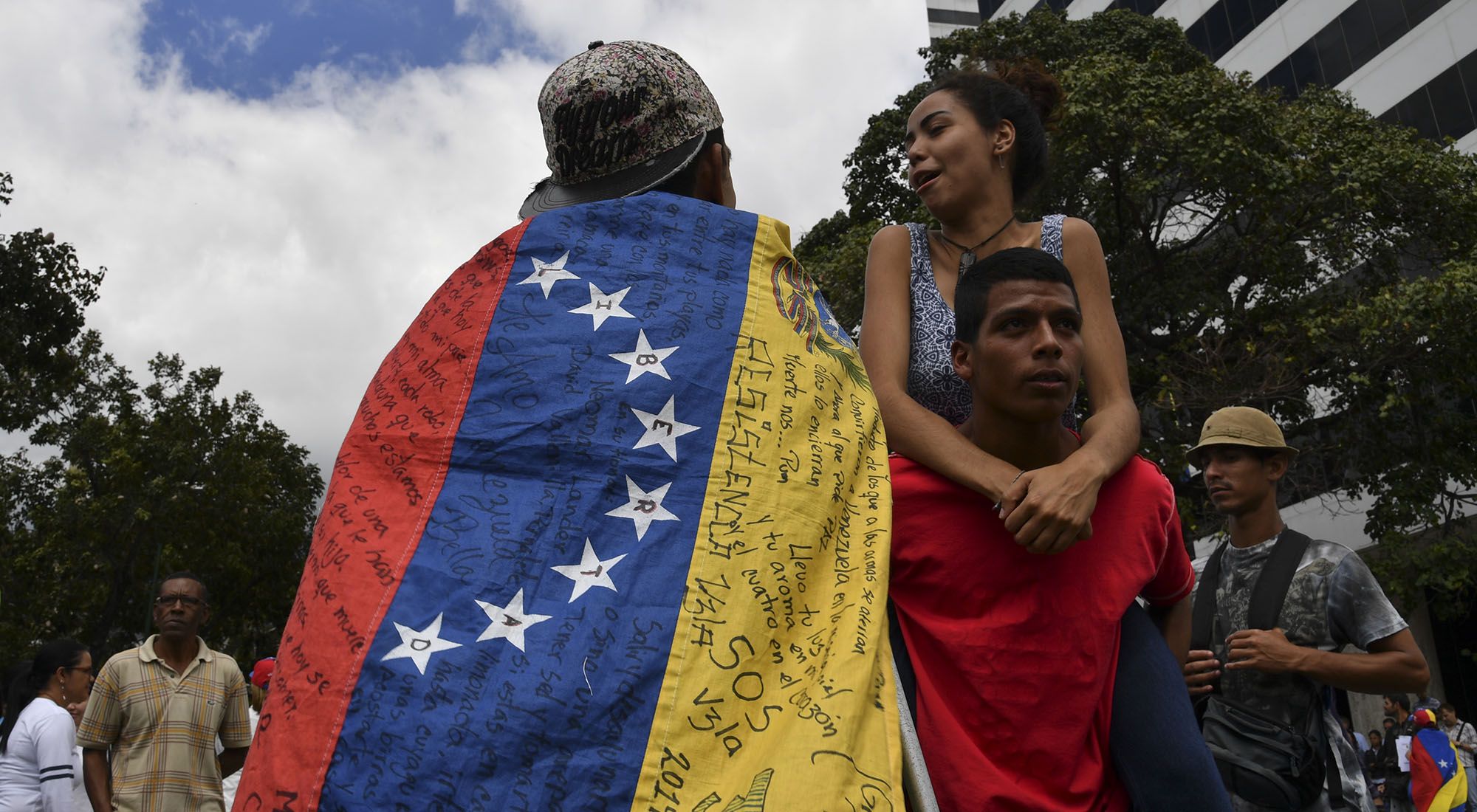 Nueva marcha opositora a Nicolas Maduro en Venezuela.