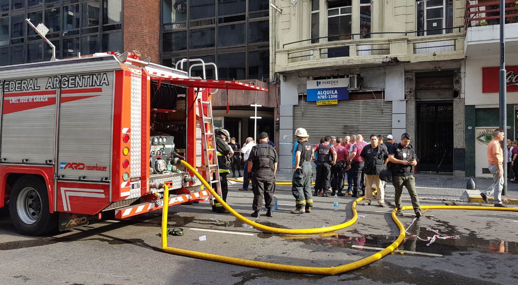 Incendio en Hotel de Avenida Corrientes.