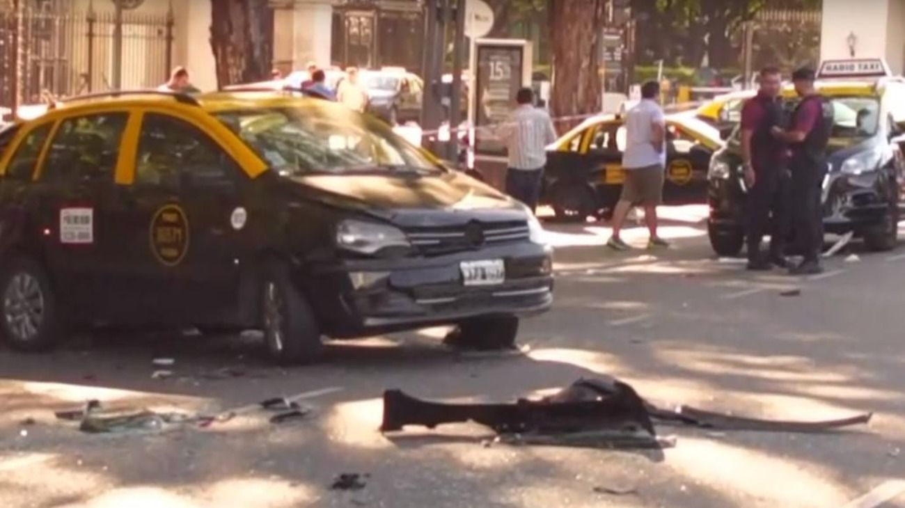 El choque se produjo frente al Hipódromo de Palermo, sobre la Avenida del Libertador.
