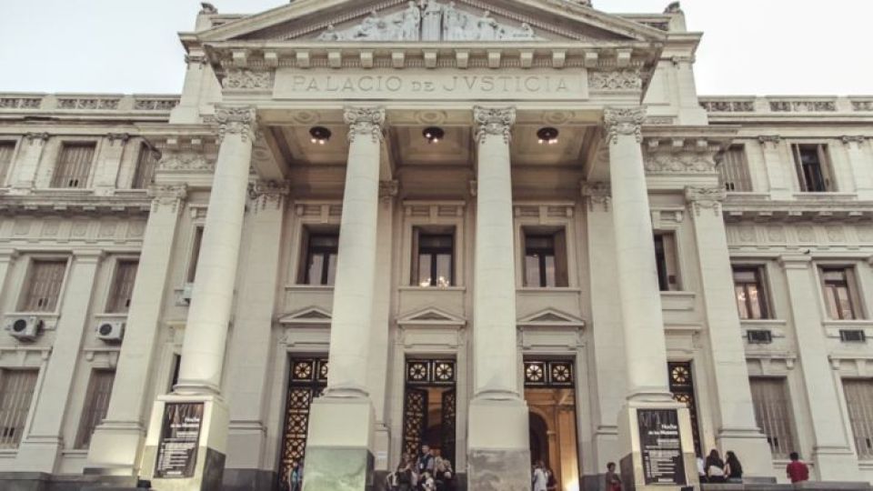LARGA ESPERA. El Tribunal Superior de Justicia tiene que expedirse en el amparo contra la entrega en hospitales de la píldora.
