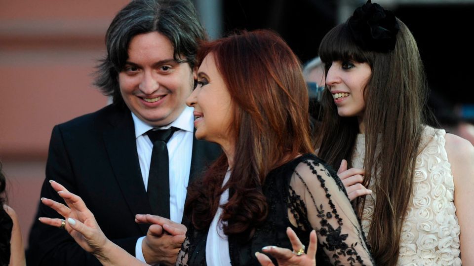 maximo-cristina-florencia-Kirchner--022042019